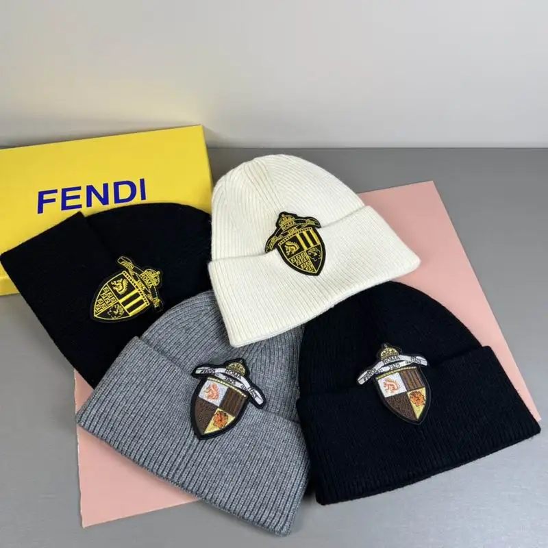 Fendi Hat dx06